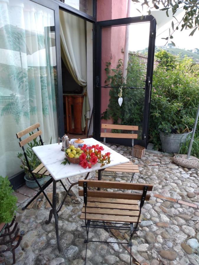 Abruzzocasacampagna Collecorvino - Monolocale Con Mini-Cucina, Giardino E Parcheggio Villa Exterior foto